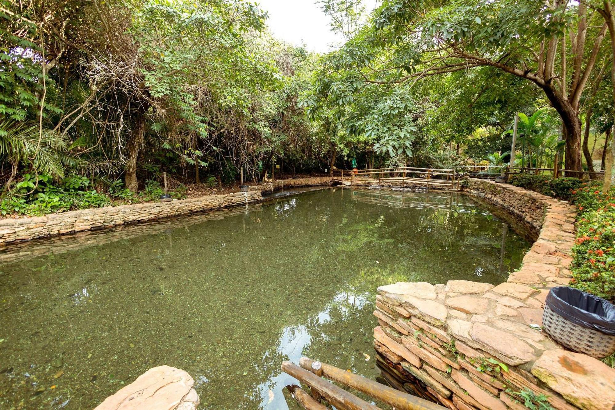 Thermas Paradise - Rio Quente- Duplex 3 Quartos Com Hidromassagem Εξωτερικό φωτογραφία